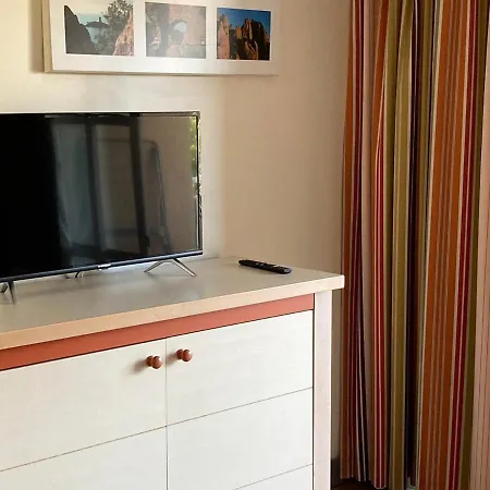 アパート Studio Confortable Avec Terrasse, Piscine Et Animaux Admis A Saint-raphael - Fr-1-504-608 Saint-Raphaël