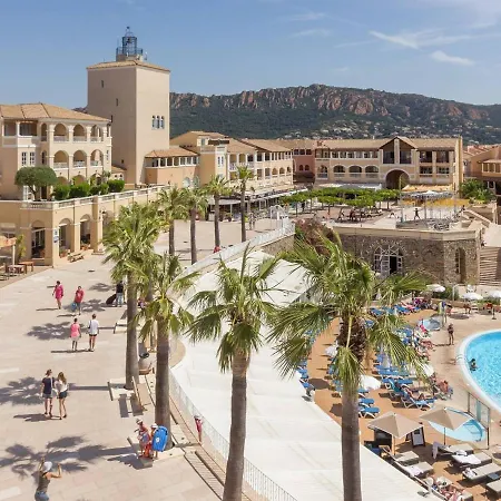 Studio Confortable Avec Terrasse, Piscine Et Animaux Admis A Saint-raphael - Fr-1-504-608 アパート *